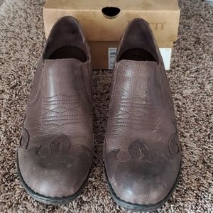 Born ameribeth brown shoes sz 10